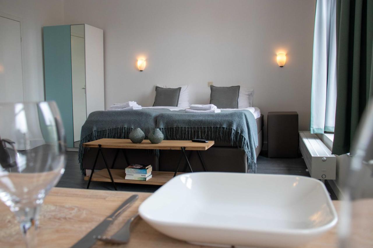 The Town Hotel Studios Appartments 쥬잇젠드 외부 사진